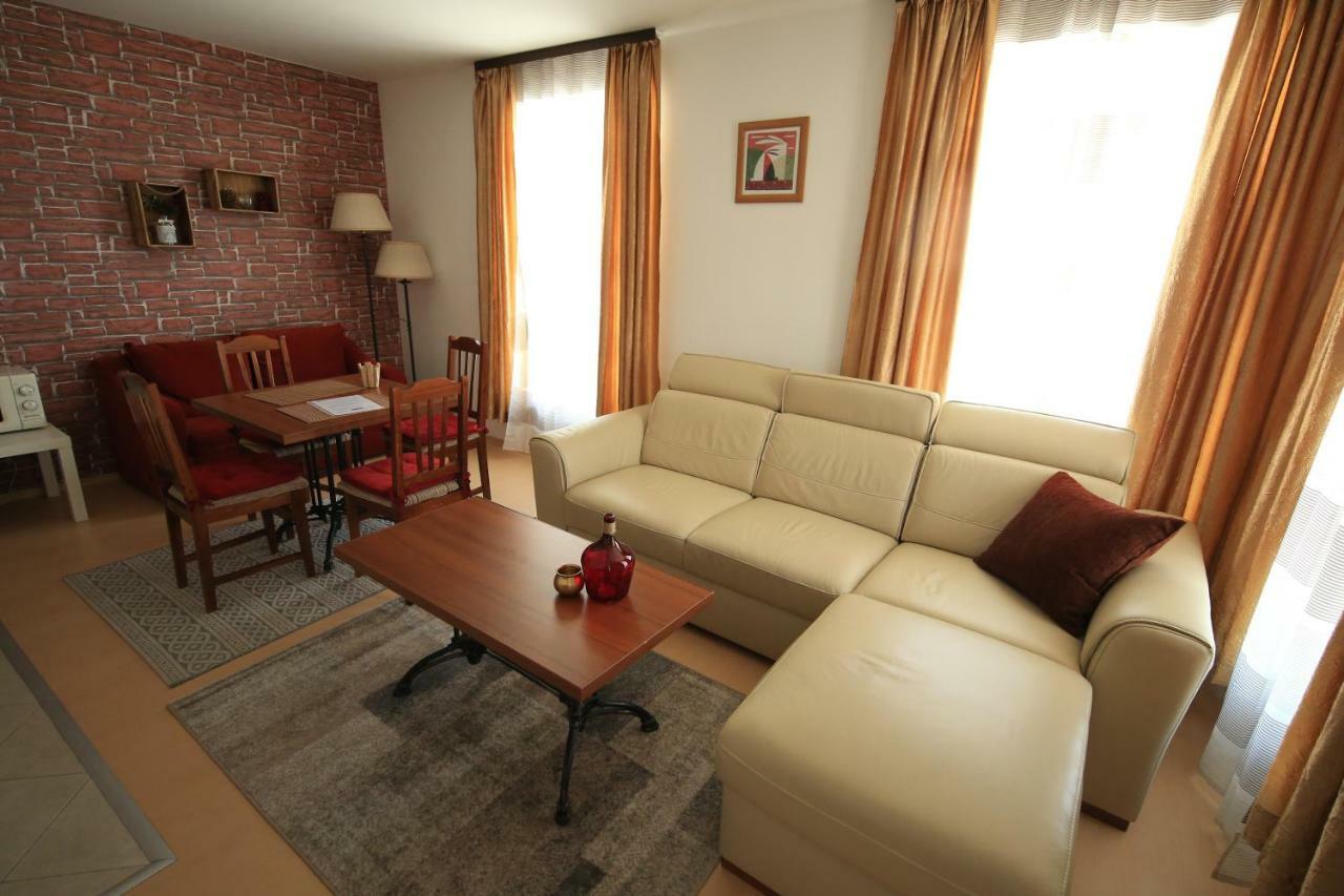 Great Location Near Lift Apartment Bansko Ngoại thất bức ảnh